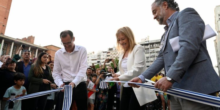 La Intendencia de Montevideo inauguró la ciclovía de 18 de Julio