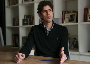 La UCR calificó de «inválido» el DNU y pidió una ley para votarlo «por capítulos»