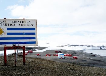 Lacalle Pou viaja a la Antártida este martes