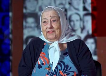 Madres de Plaza de Mayo homenajeó a Hebe en el aniversario 95 de su natalicio