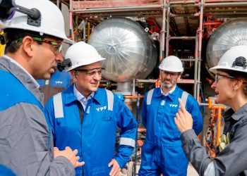 Marín se propone “cuadriplicar” el valor de YPF y concretar el proyecto de GNL