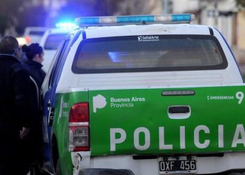 Matan a tiros a una mujer y a su hijo de 12 años en un campo de Chascomús