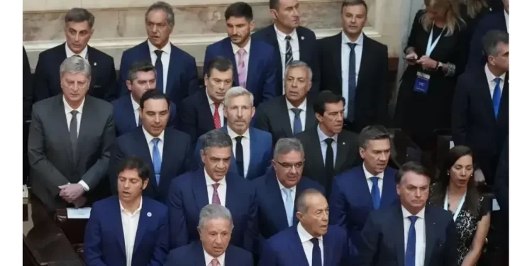 Medidas de Javier Milei en VIVO: reunión con gobernadores a la espera del DNU sobre desregulación de la economía