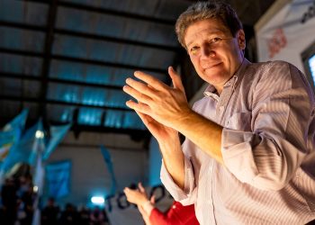 Melella logró que se aprobara el llamado a una reforma de la Constitución fueguina