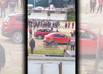 México: enfrentamiento entre pobladores y presuntos criminales dejó 14 muertos