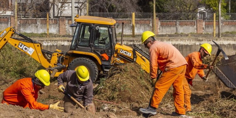 Obras públicas: Hay 4.000 millones de dólares en préstamos multilaterales sub ejecutados