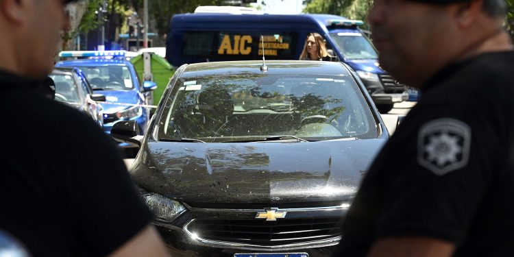 Preventiva para uno de los asaltantes del comercio de un familiar de Antonella Rocouzzo