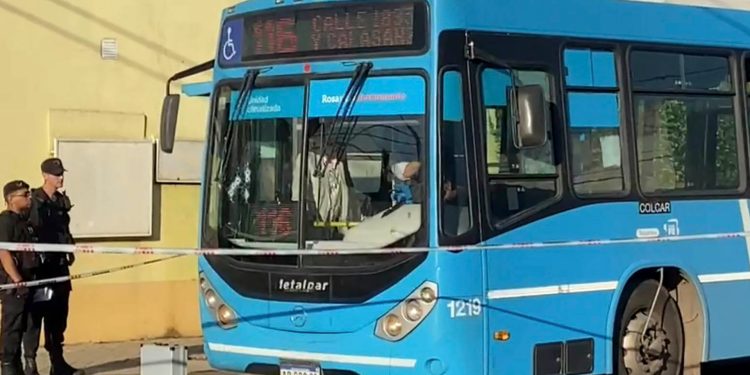 Rosario: asesinaron a un colectivero y dejaron una nota amenazante
