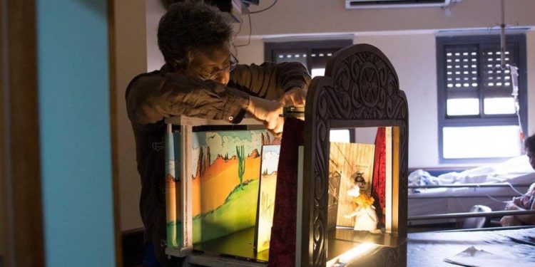 Títeres y marionetas en el Garrahan: cuando el teatro sale de su zona de confort