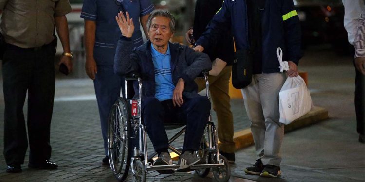 Tras tres días de tensión en Perú, le negaron la excarcelación a Alberto Fujimori