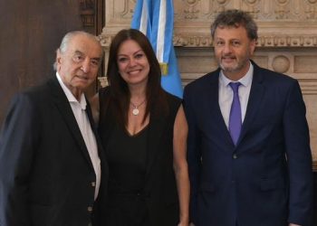 A cambio de una foto el Gobierno mantiene a salvo un recurso clave para los gremios