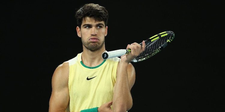 Alcaraz, eliminado en cuartos de final del Abierto de Australia por Zverev