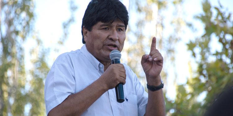Crece la tensión en Bolivia y el Gobierno acusa a Evo Morales de “golpista”