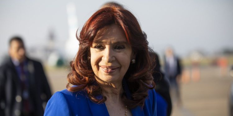 Cristina Kirchner abrió nuevos canales de comunicación con sus seguidores