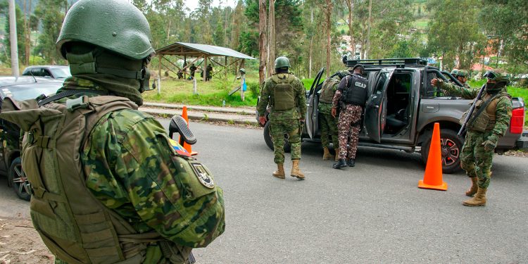 Ecuador: en 48 horas murieron 10 personas por la violencia narco