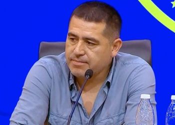 El defensor del fútbol argentino que queda libre y lo quiere Boca