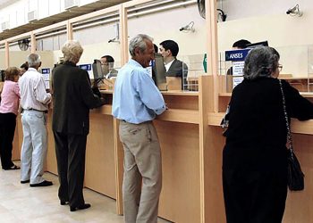 El Gobierno propuso ajustar las jubilaciones por la inflación mensual a partir de abril