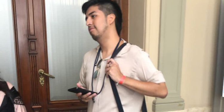 Fundador de Revolución Federal asistió como “invitado” a Diputados