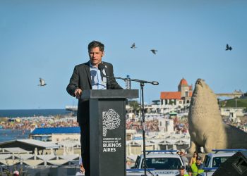 Kicillof busca sostener la actividad turística pese a las cifras críticas
