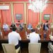 Kicillof sigue la saga de reuniones con los sectores afectados por DNU y la Ley Ómnibus: ahora farmacias y biodiesel