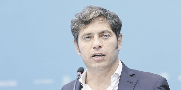 Kicillof viajó a Miramar y mantiene reunión con intendente local por el temporal