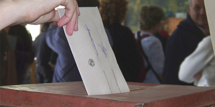 La Corte Electoral inscribió un número récord de partidos políticos