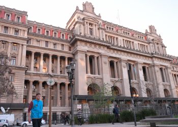 La Justicia avaló dos nuevas cautelares contra el capítulo laboral del DNU