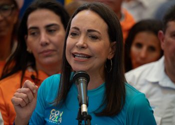 La oposición de Venezuela exige que se revierta la inhabilitación de su candidata Machado