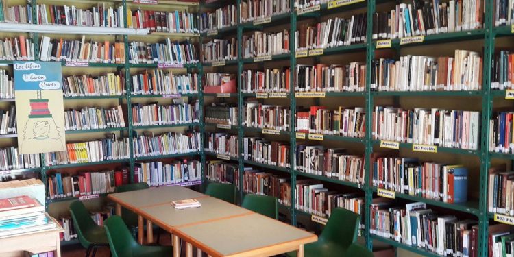 Ley ómnibus: ADPRA se pronuncia en defensa de las Bibliotecas Populares