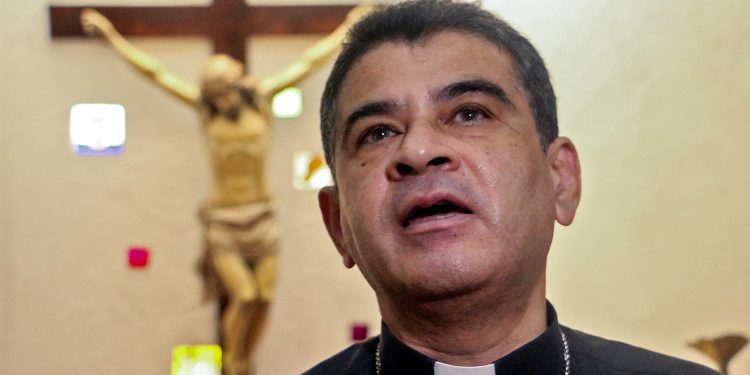 Los obispos desterrados por Nicaragua ya están en el Vaticano