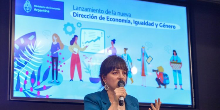 Mercedes D’Alessandro: “A Milei le diría que una mayor participación de las mujeres favorece el desarrollo económico”