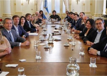 Milei enfrenta rebelión de La Libertad Avanza por la integración de las nuevas comisiones