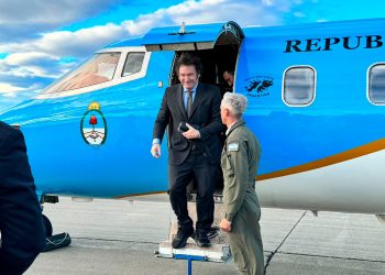 Milei viaja a Davos y buscará respaldo para lograr los U$S4.700 millones del FMI