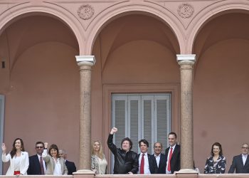 Milei vuelve a reunir al Gabinete antes de viajar a Santa Cruz y a la base Marambio