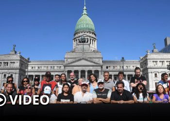 Organizaciones piqueteras, de DDHH y sindicales marchan al Congreso contra la ley “Bases”