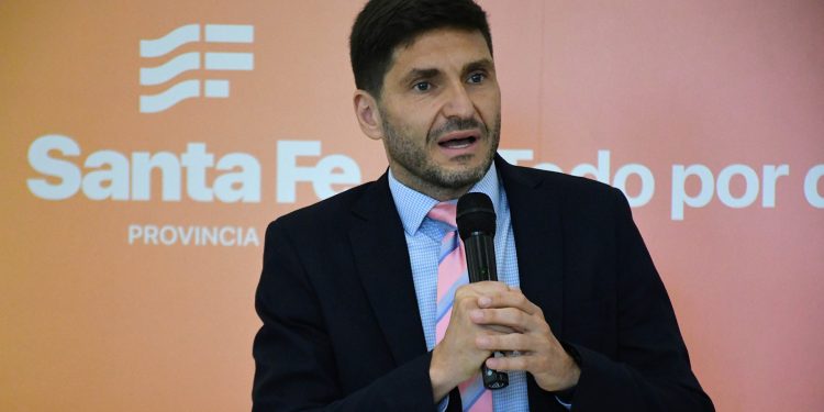 Pullaro adelantó que no va “a acompañar el aumento de retenciones”