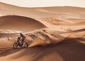 Rally Dakar: los hermanos argentinos Kevin y Luciano Benavides ocupan el podio de motos