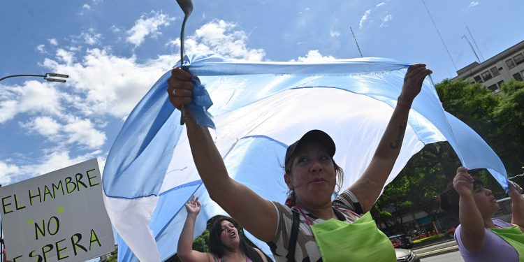 Somos Barrios de Pie se movilizará hacia la Quinta de Olivos para reclamar alimentos