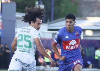 Tigre y Sarmiento empezaron sin arrancar
