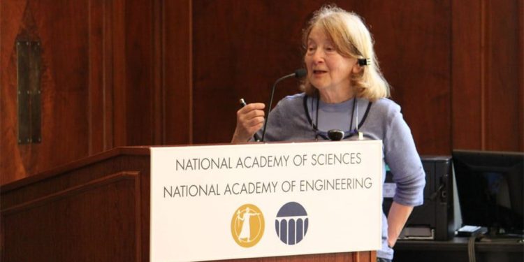 ¿Un país de mierda? La “mejor climatóloga del mundo”, la ciencia nacional y las “fugas de cerebros”