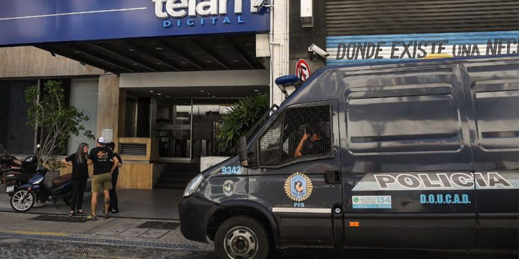 Una motosierra contra el derecho a la información