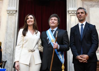 Villarruel felicitó a Milei por los primeros 30 días de gestión