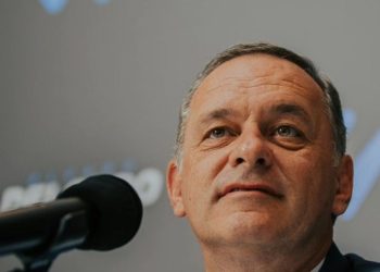 Álvaro Delgado apuntó al Frente Amplio por Pluna y Venezuela: “No les gusta hablar de esto”