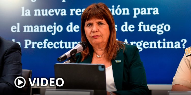 Bullrich habilitó a Prefectura a utilizar “todo tipo de armas de fuego” para prevenir