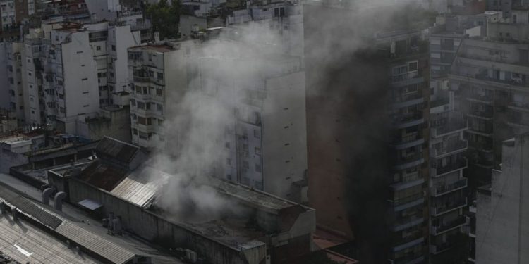 Caballito: más de 4.400 usuarios de Edesur siguen sin luz