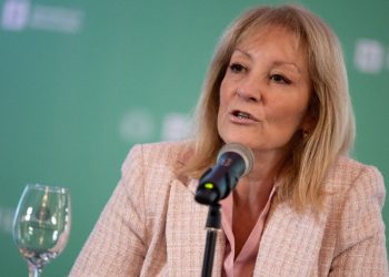 Carolina Cosse acusó de “inestable” al gobierno y de hacer “política tipo show”