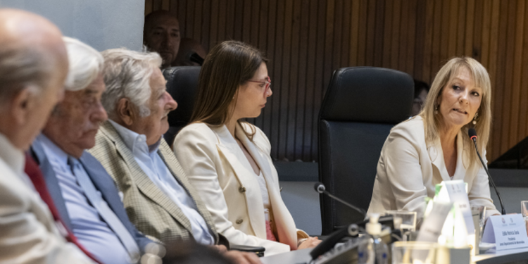 Carolina Cosse no quiso polemizar con Mujica, pero cuestionó su “visión muy antigua”