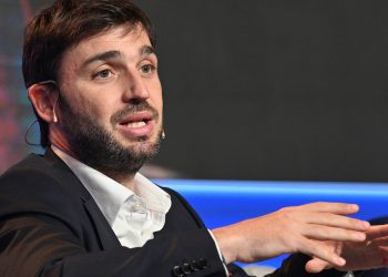 Chubut interrumpirá la salida de petróleo si le descuentan la coparticipación