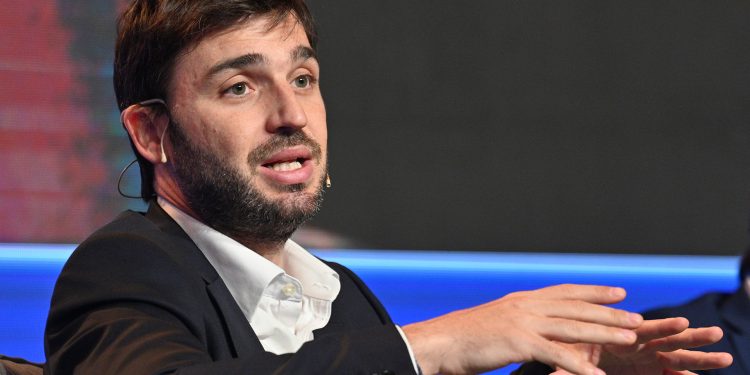 Chubut interrumpirá la salida de petróleo si le descuentan la coparticipación