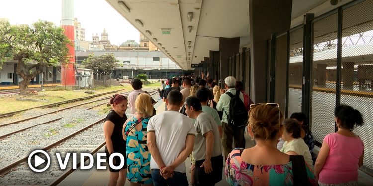 Comenzó el paro de trenes y desde La Fraternidad reclaman a la CGT un paro general
